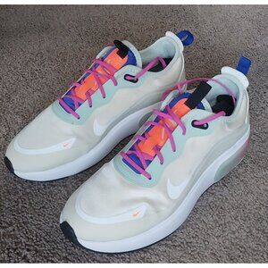 Nike Women's Air Max Dia Hyper Crimson Size 8